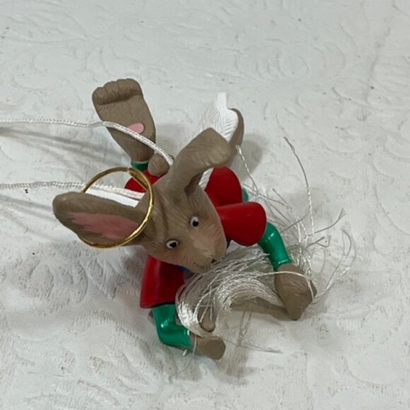 VTG 1994 Hallmark Keepsake Flying "Angel Hare" w/Brass Halo Christmas Ornament - Picture 14 of 14